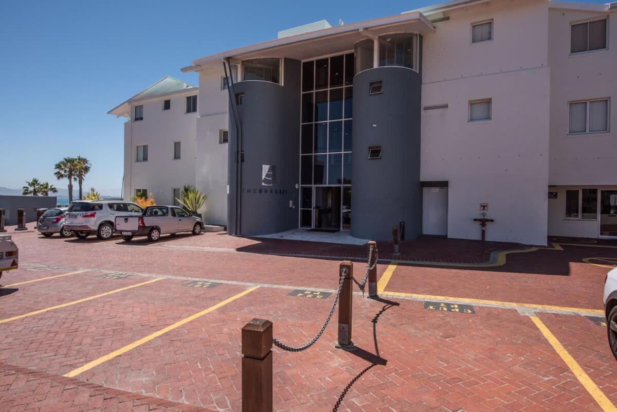 Sea Front Granger Bay * Cape Town